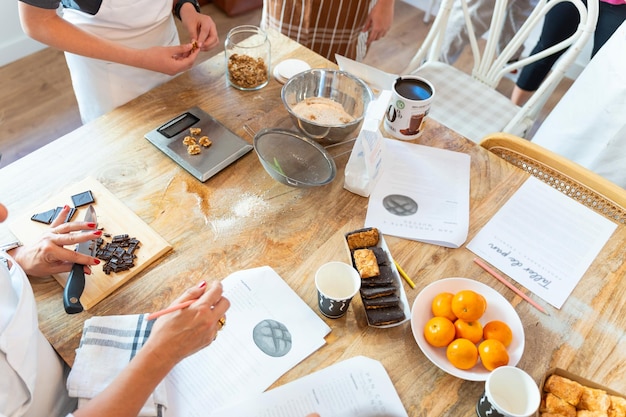 Kawiarnia i otwarta kuchnia